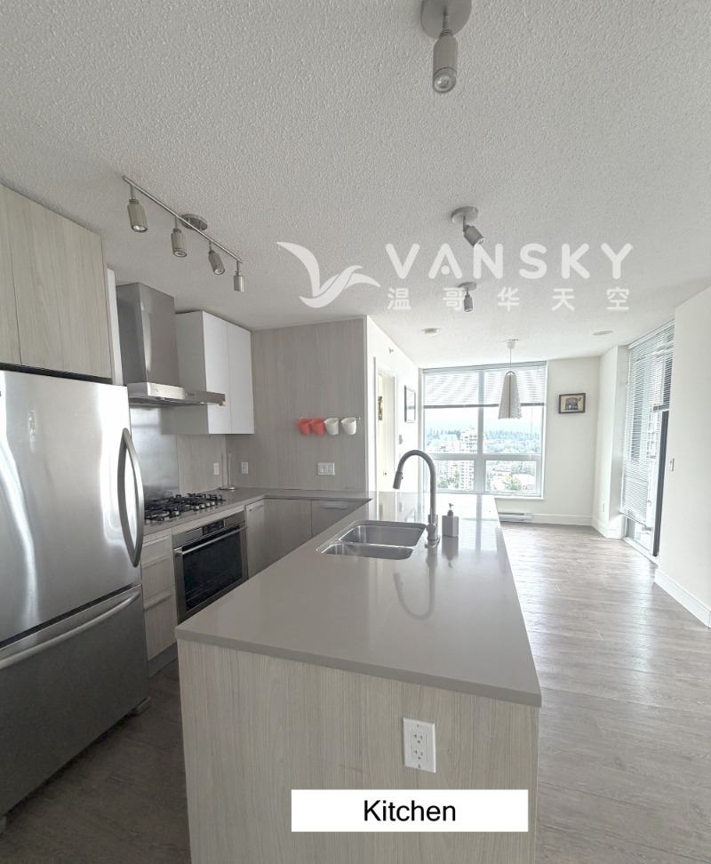 260812140328_Kitchen 2.jpg
